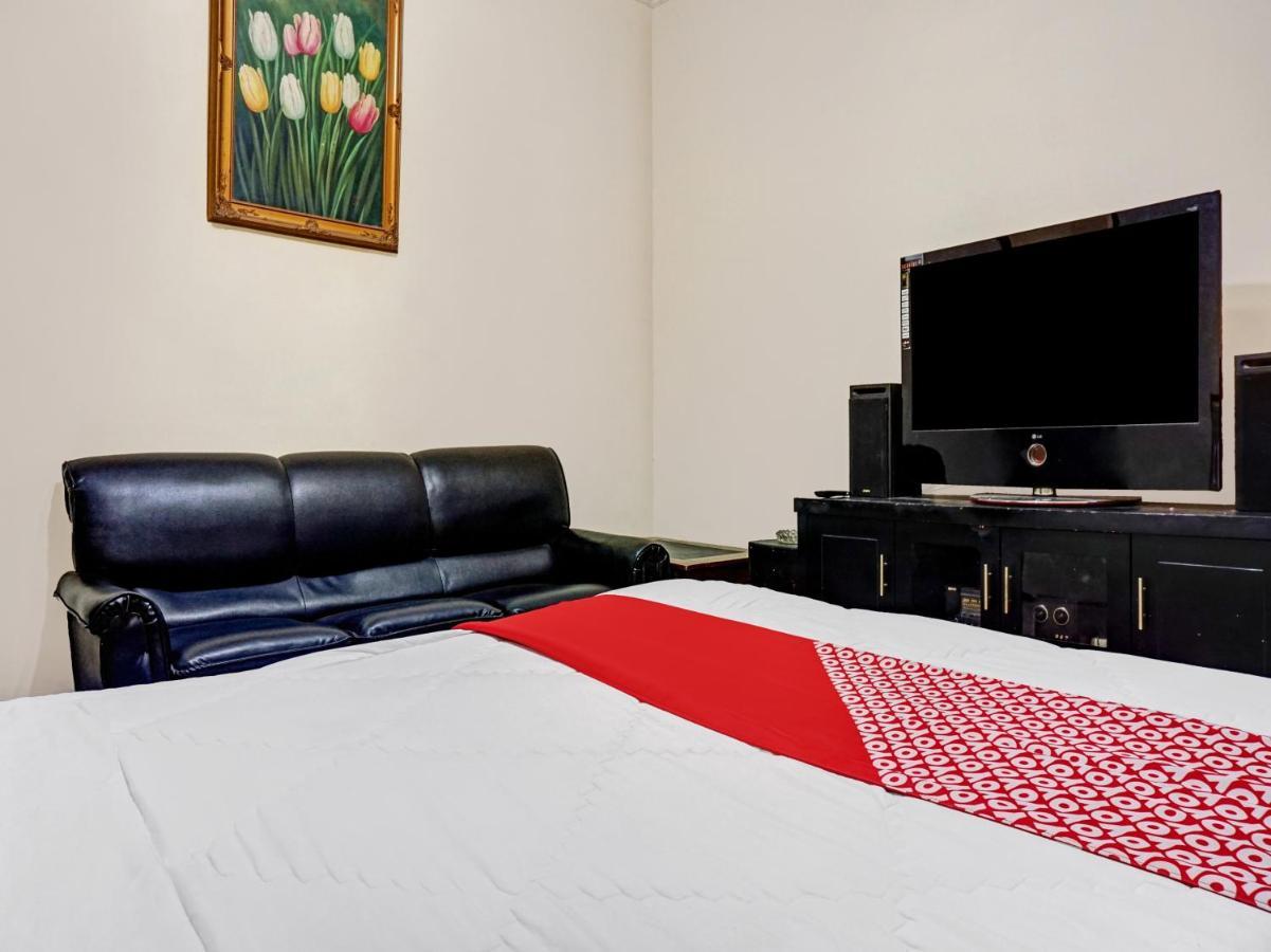 Mencil Oyo 90702托巴纳克巴约兰旅馆酒店 外观 照片